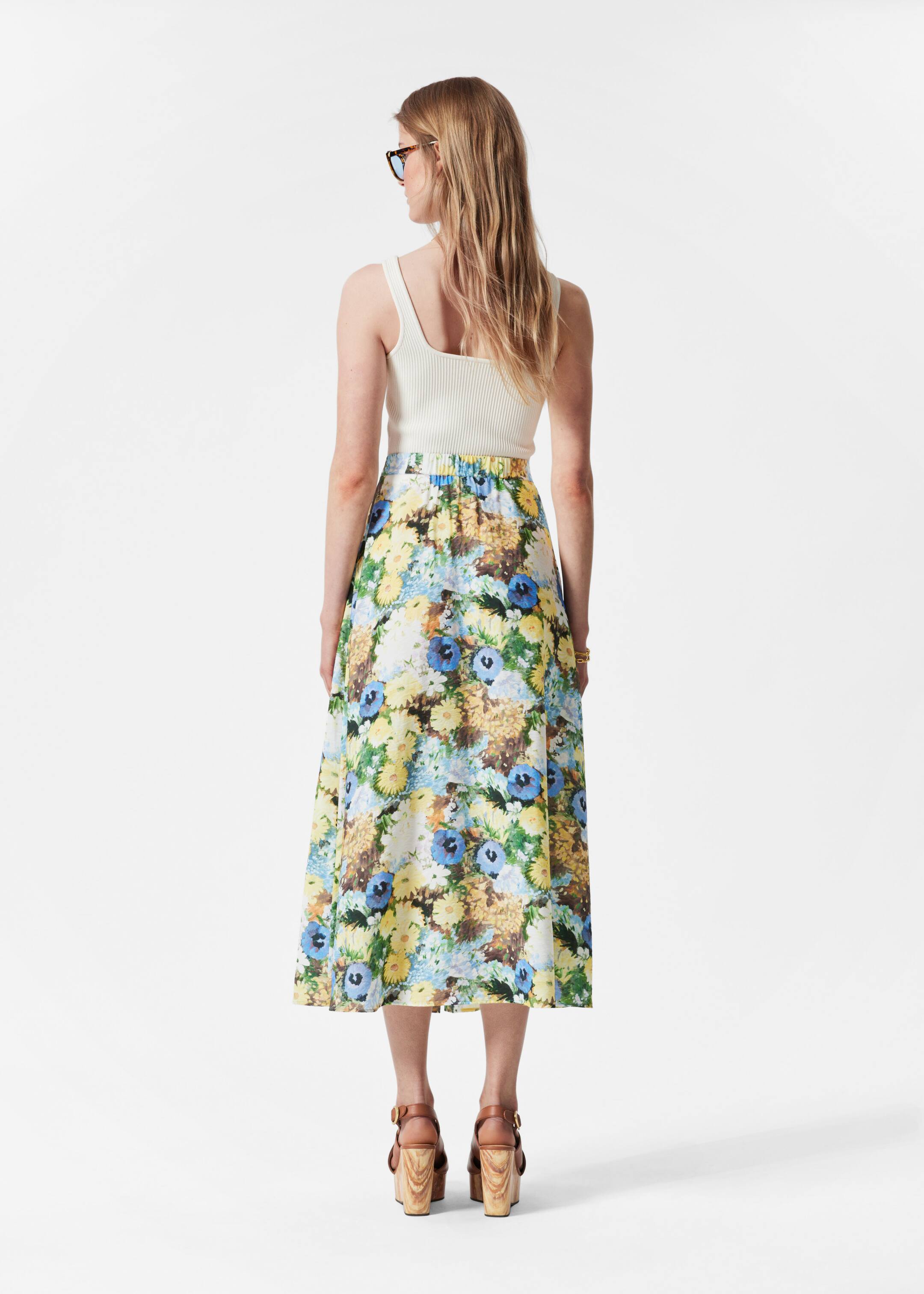 Ver imagem maior: Saia midi evasê com botões - Floral - SENHORA | H&M PT 4