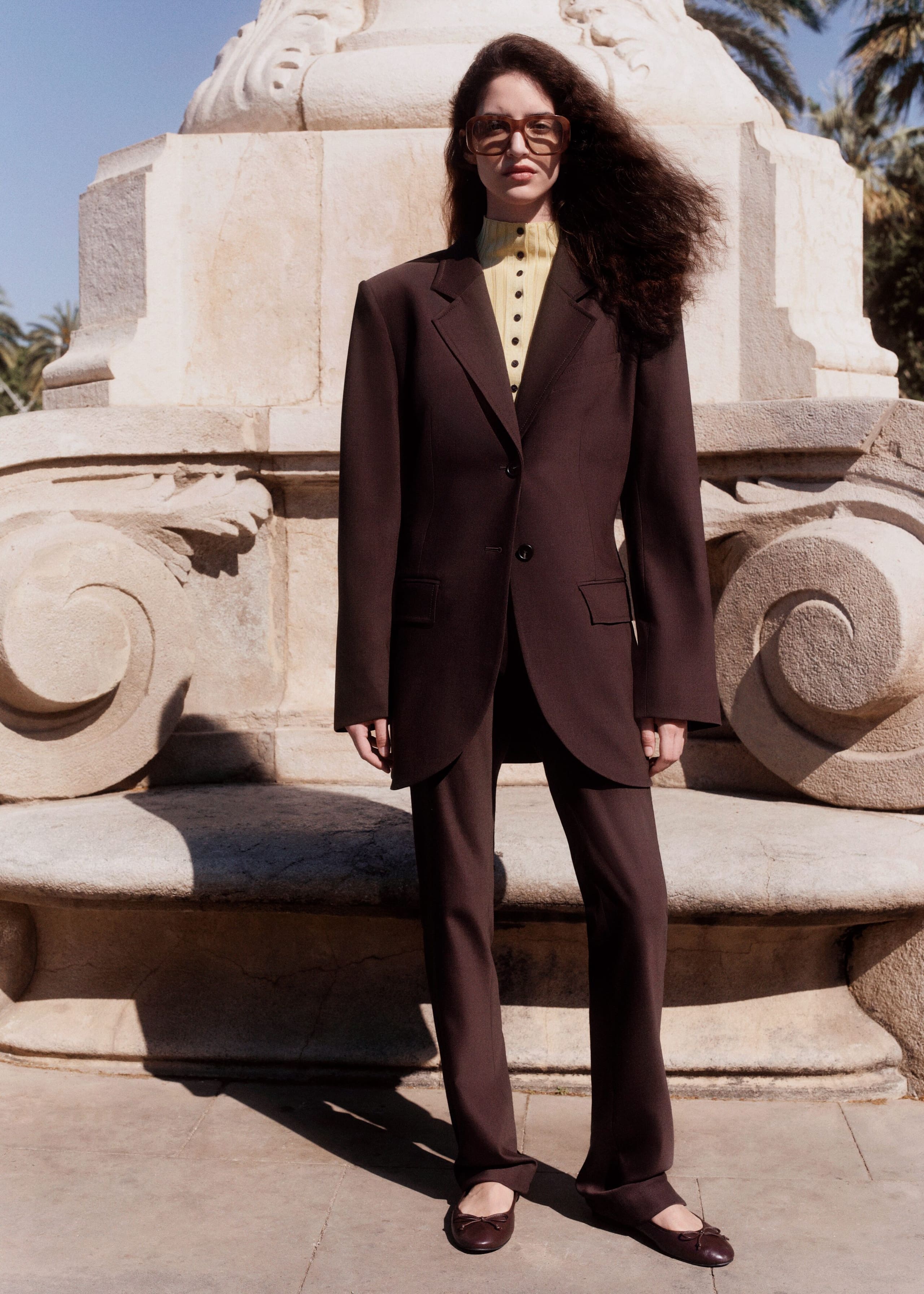 Single-Breasted Blazer - Dark Brown - Still Life
