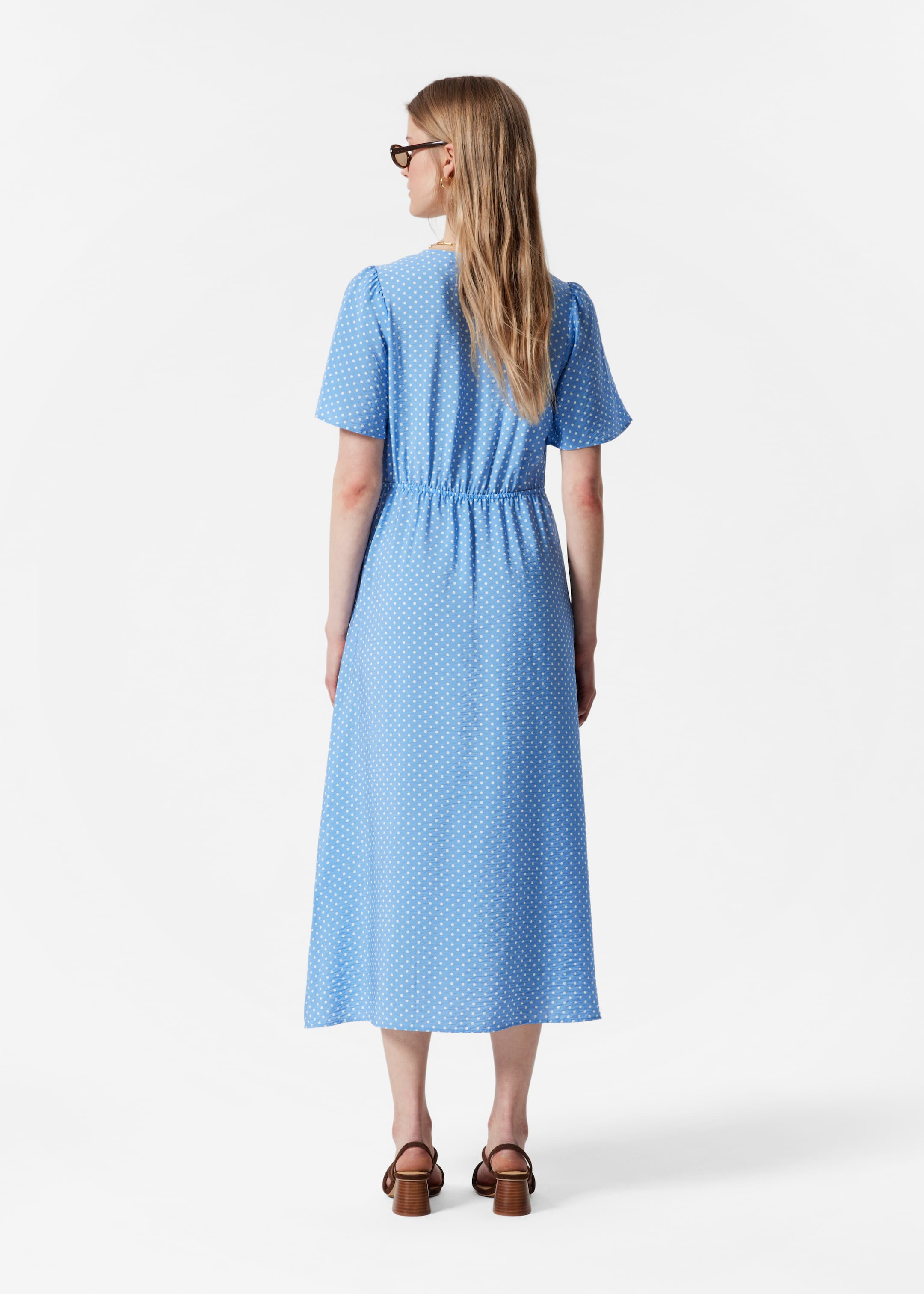 Ver imagem maior: Vestido midi com decote em V - Azul às bolinhas - SENHORA | H&M PT 3