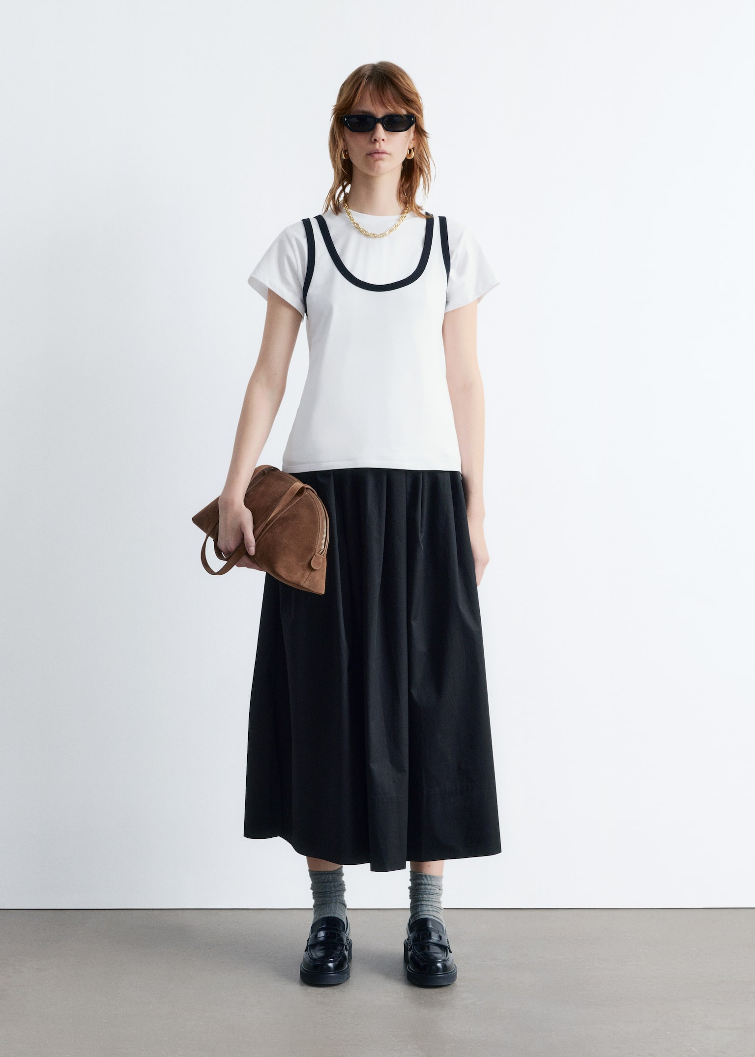 Contrast-Trim Tank Top - Weiß/Beige/Schwarz/Gestreift