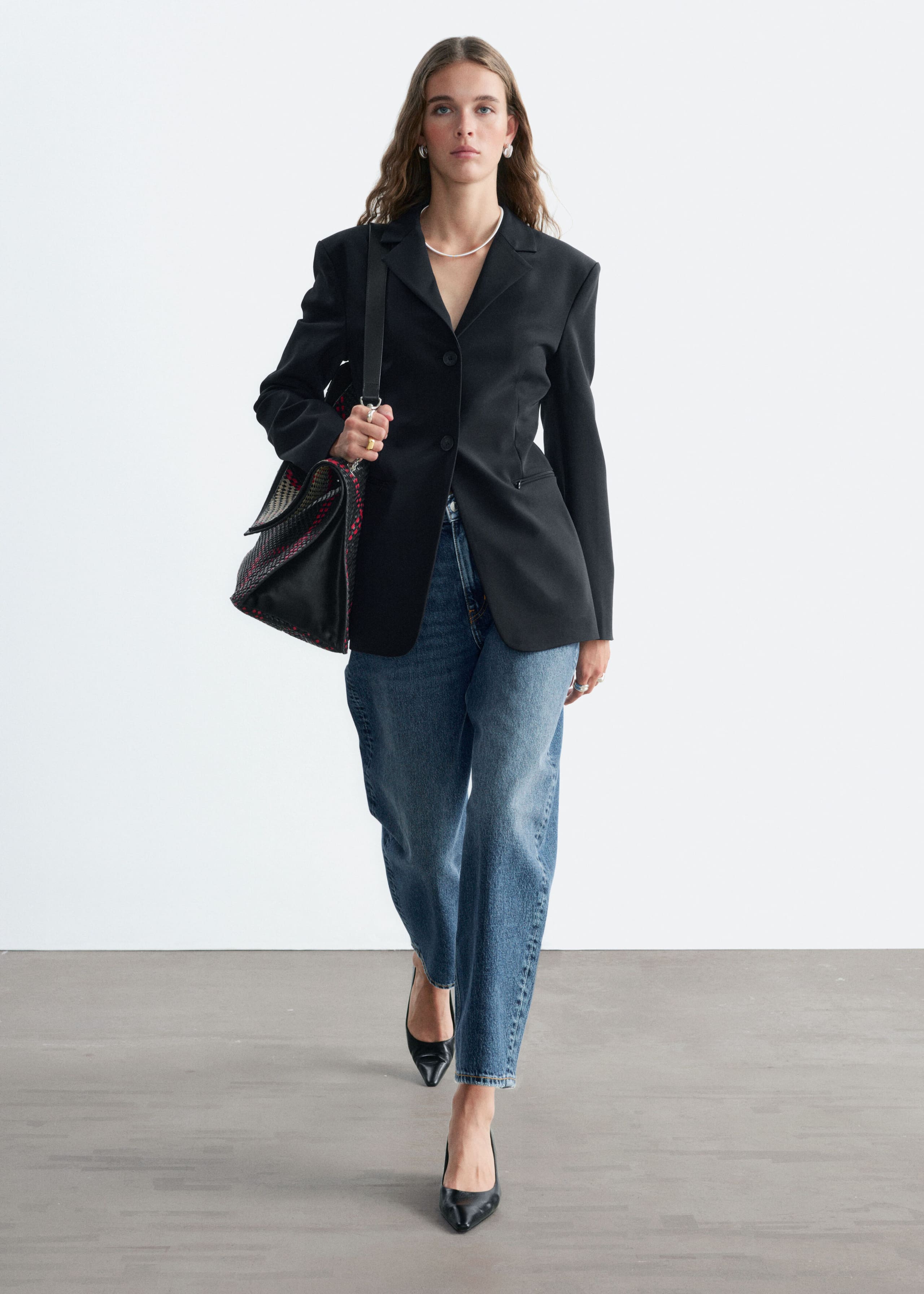 Fitted Single-Breasted Blazer - Black - Lookbook