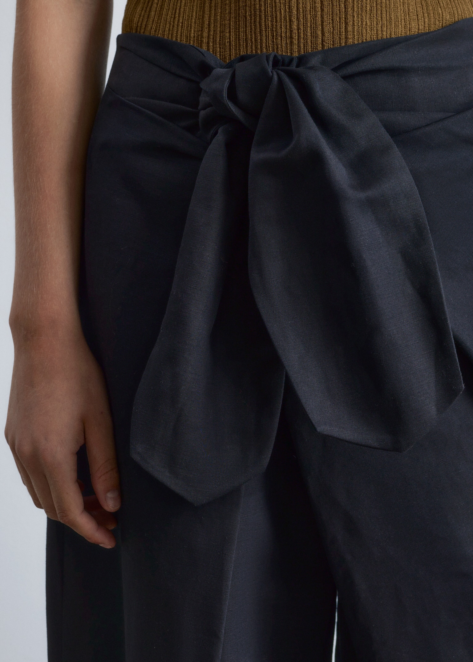 Pantaloni Largi cu Nod Frontal - Albastru închis - 3