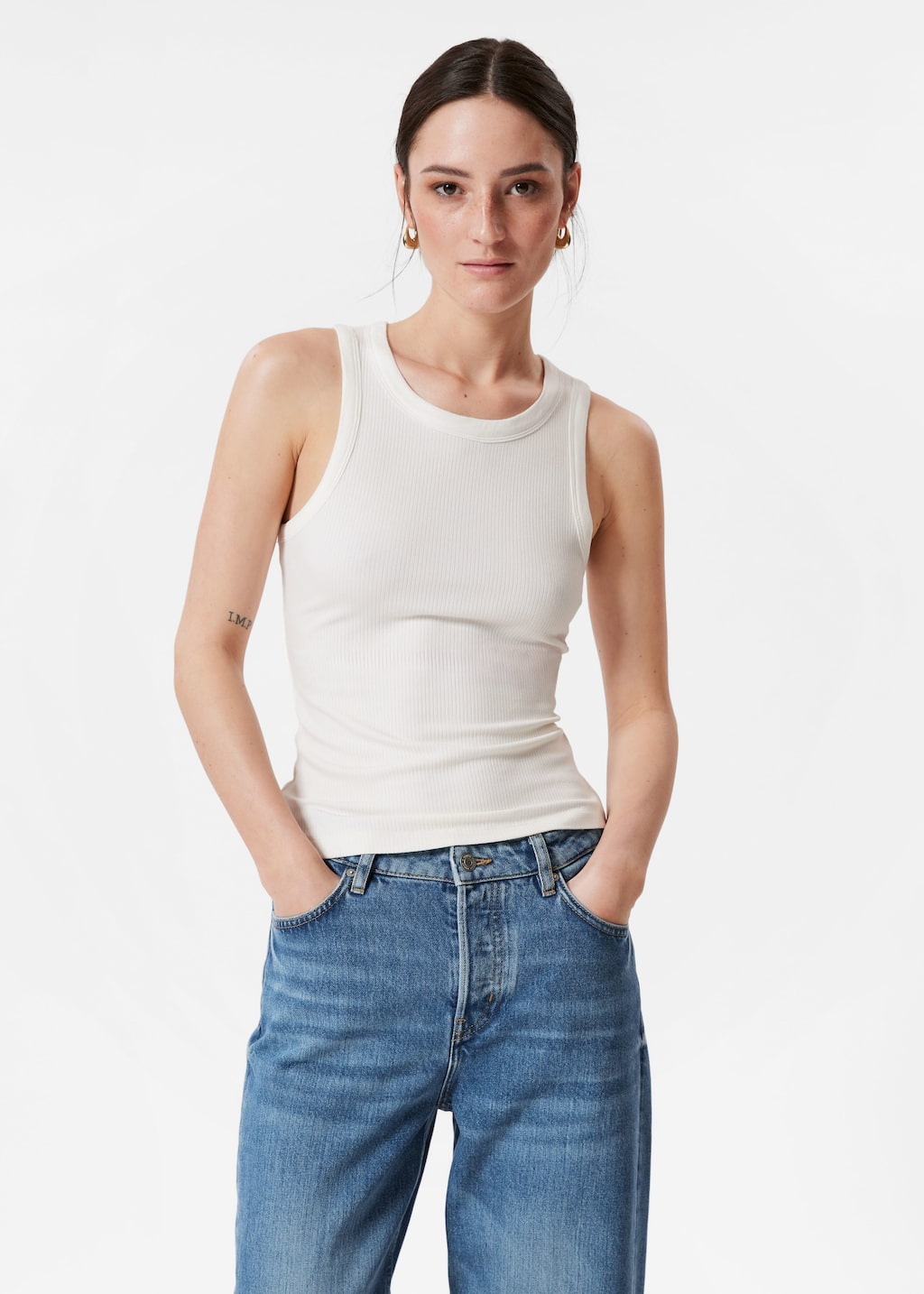 Camiseta de tirantes ajustada - Negro - Lookbook