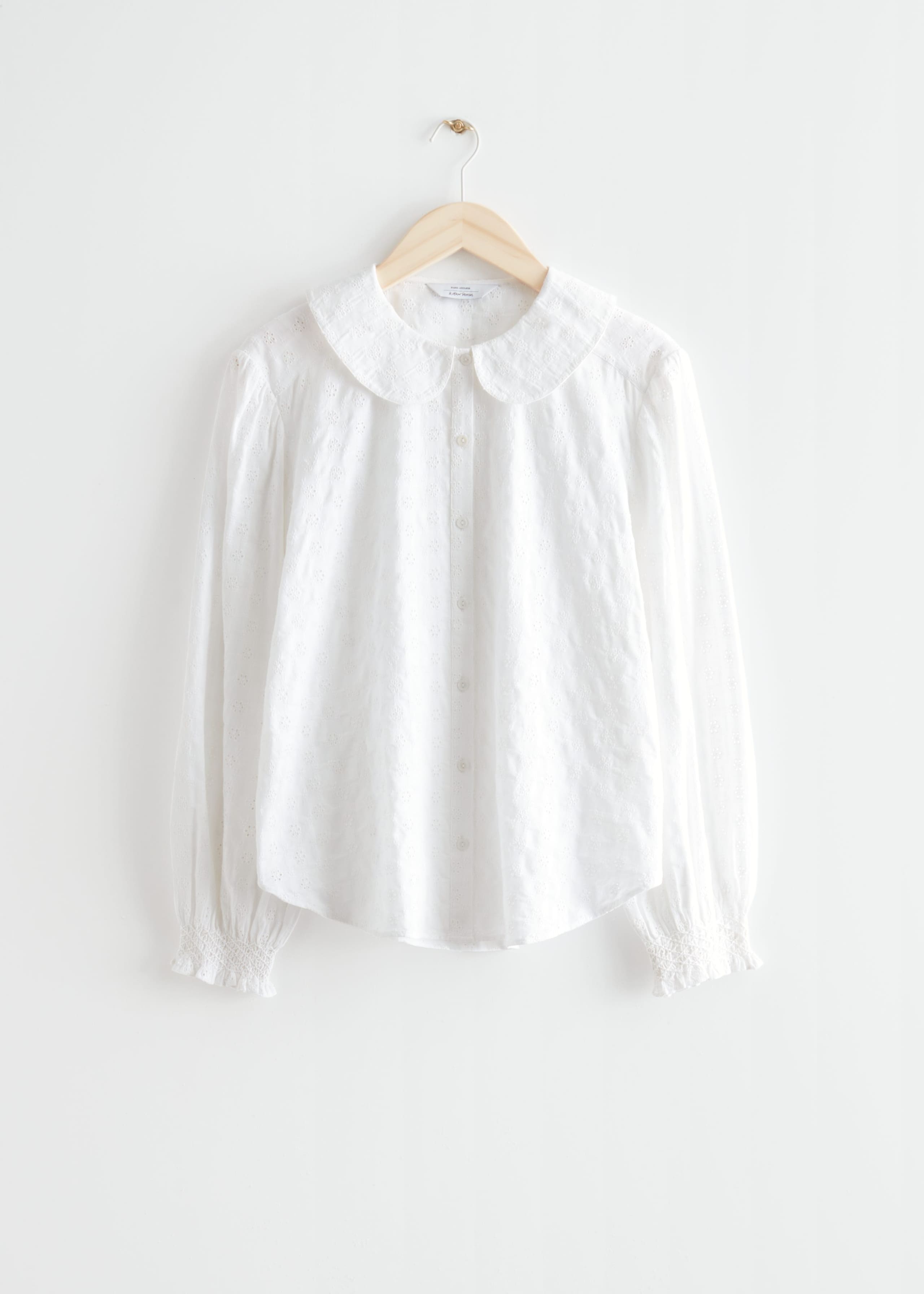 Peter Pan Collar Shirt - White - Natura morta
