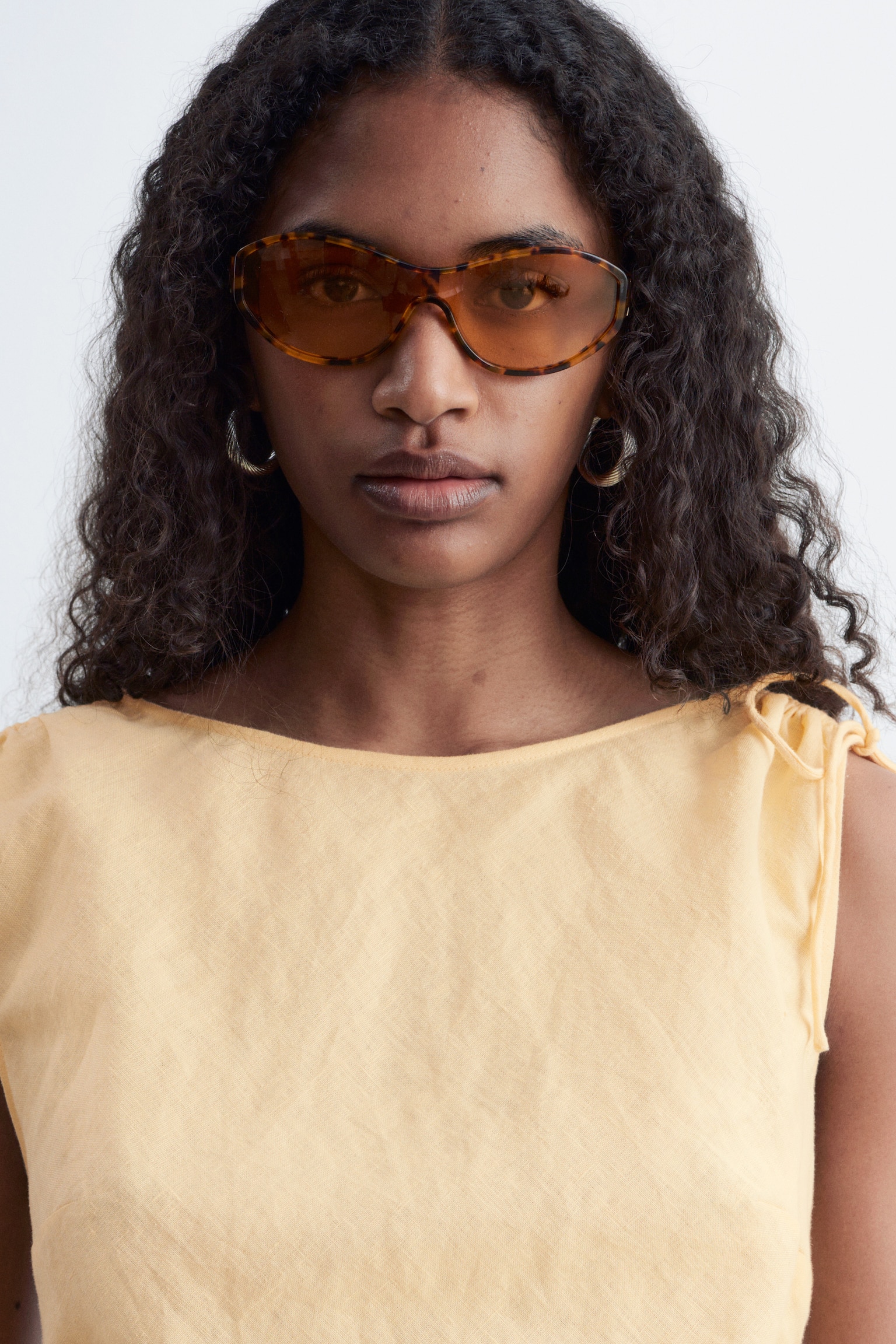 Ausgestelltes Midikleid aus Leinen - 4