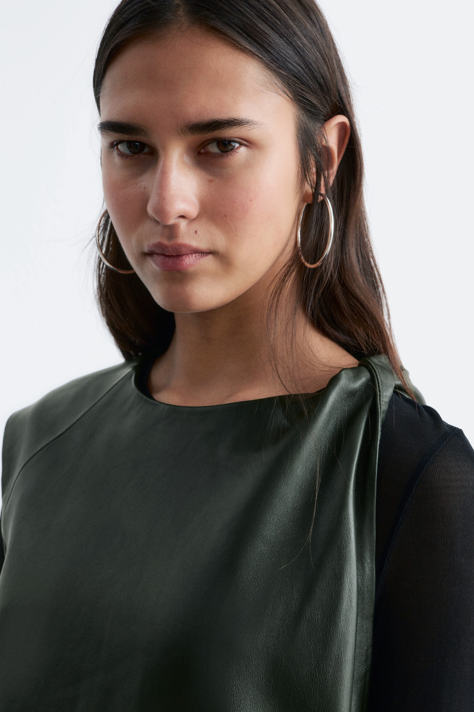 Lederoberteil mit gedrehter Schulter - Dunkelgrün - 11
