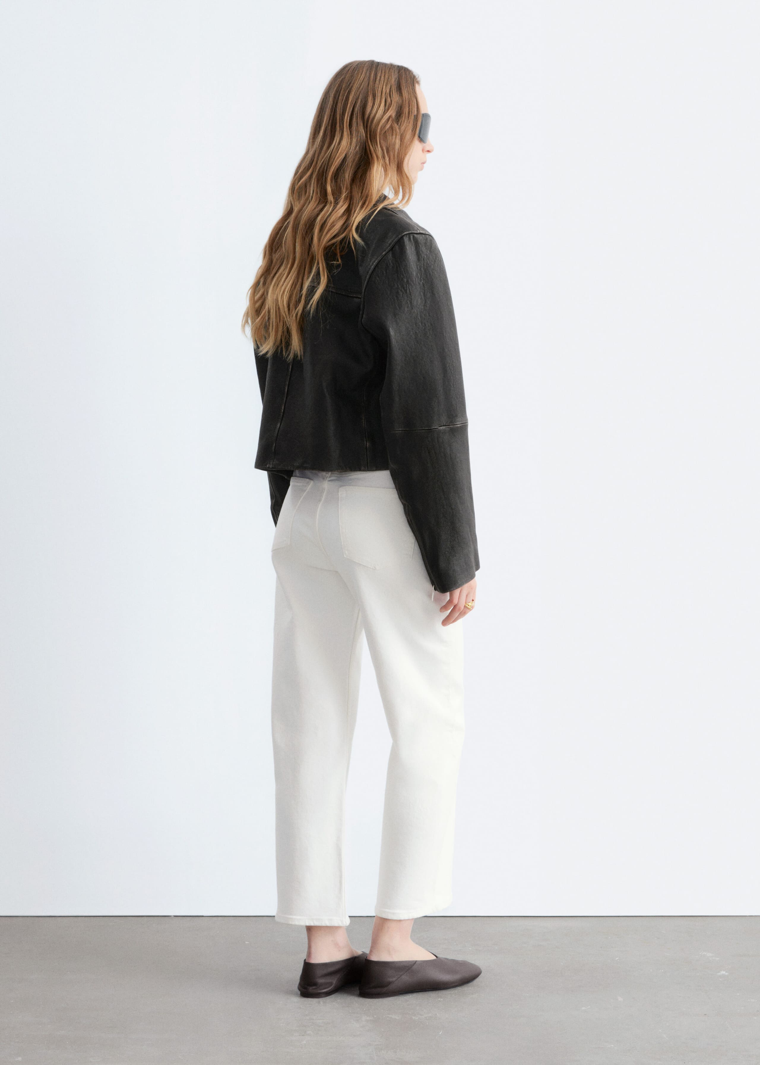 Image of Verkürzte Jeans mit weitem Bein