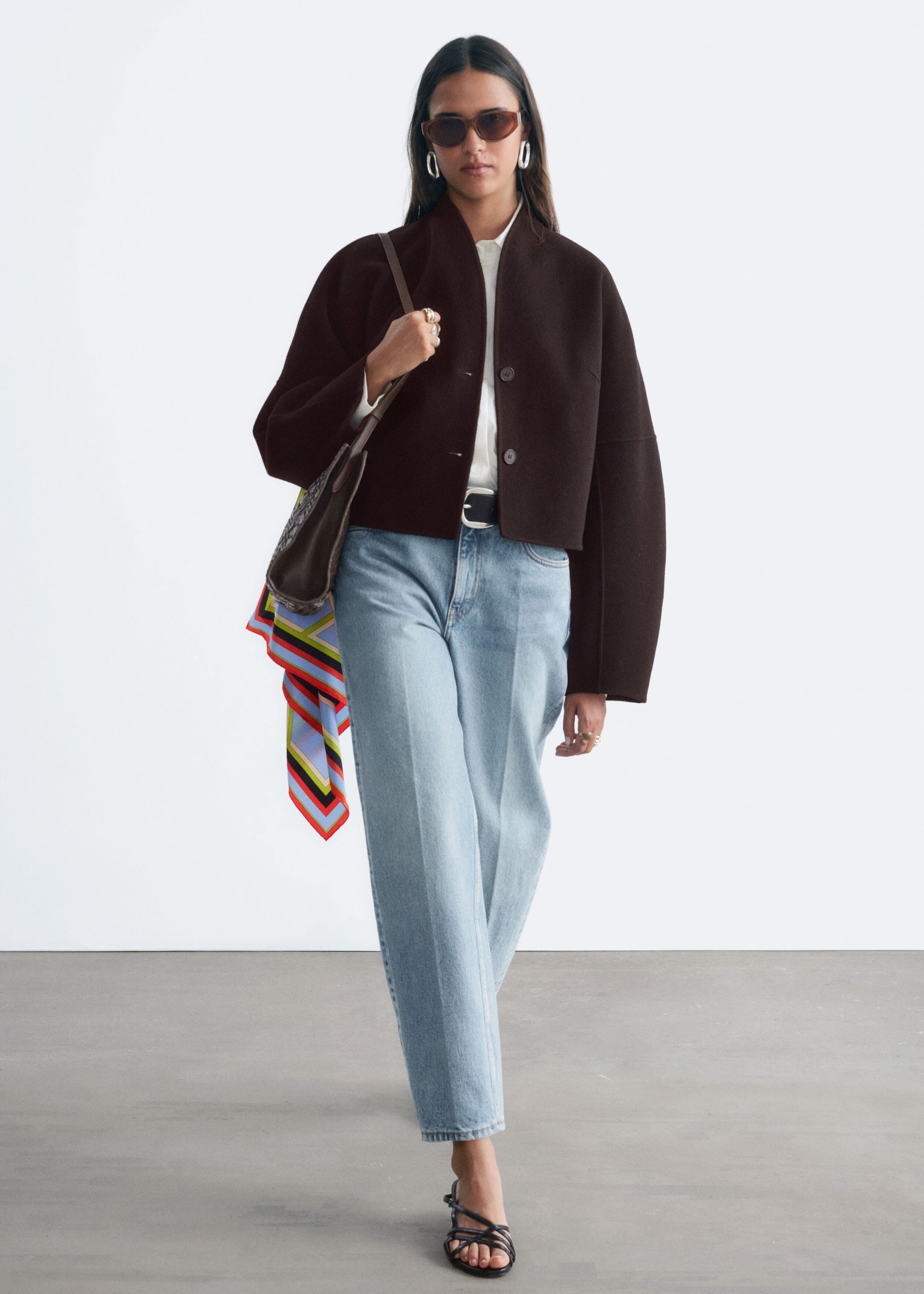 Tapered Jeans - Light Blue - Lookbook